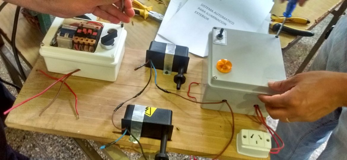 Instalaciones_electricas_armado_de_tablero